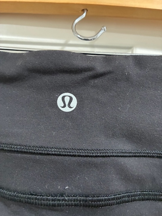 Lululemon High-Rise Black Flare Leg Yoga Pants - Picture 4 of 4